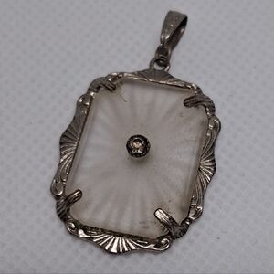 Vintage-Style White Glass Pendant Necklace